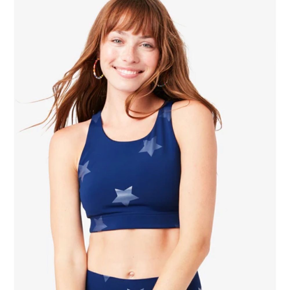 NWOT Terez uplift gray and white sports bra size L